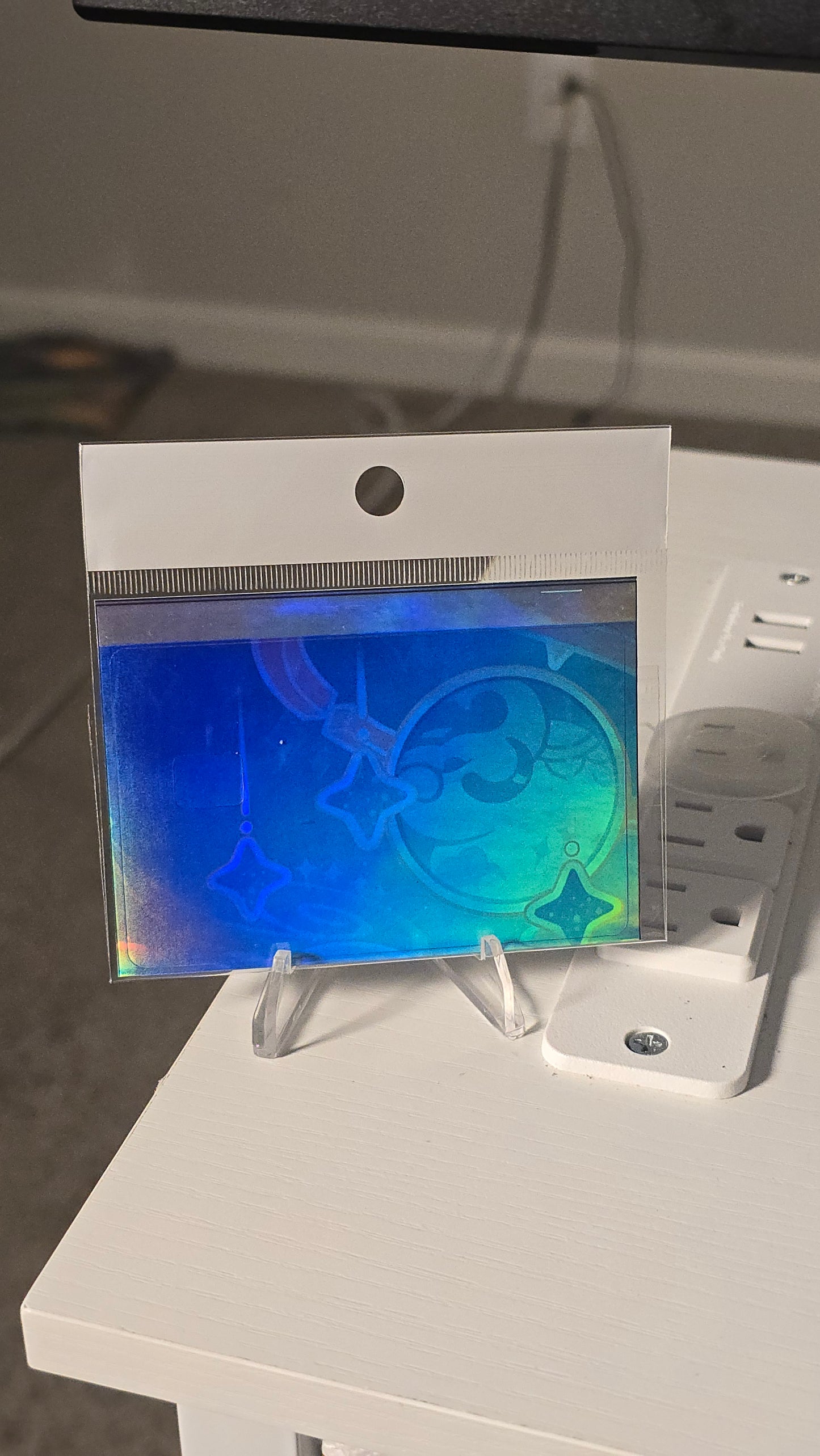 💠 Layla  (Holographic Edition)