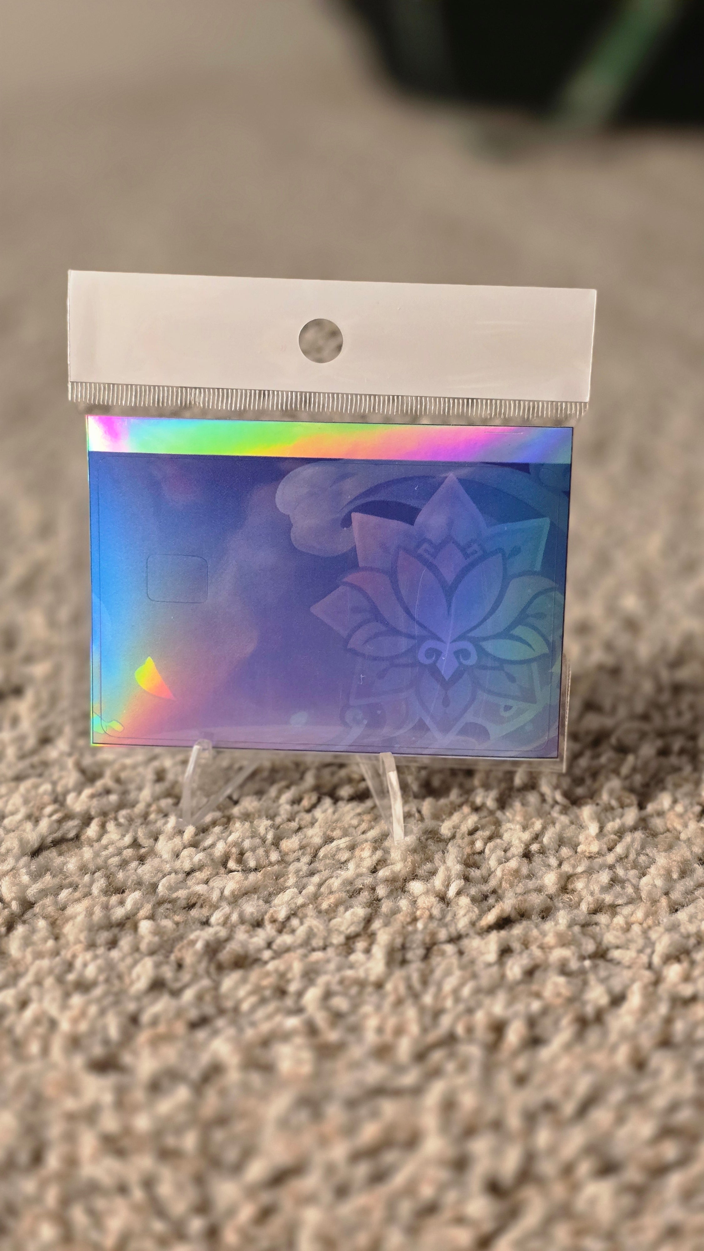 :  🌸 Nilou (Holographic Edition)