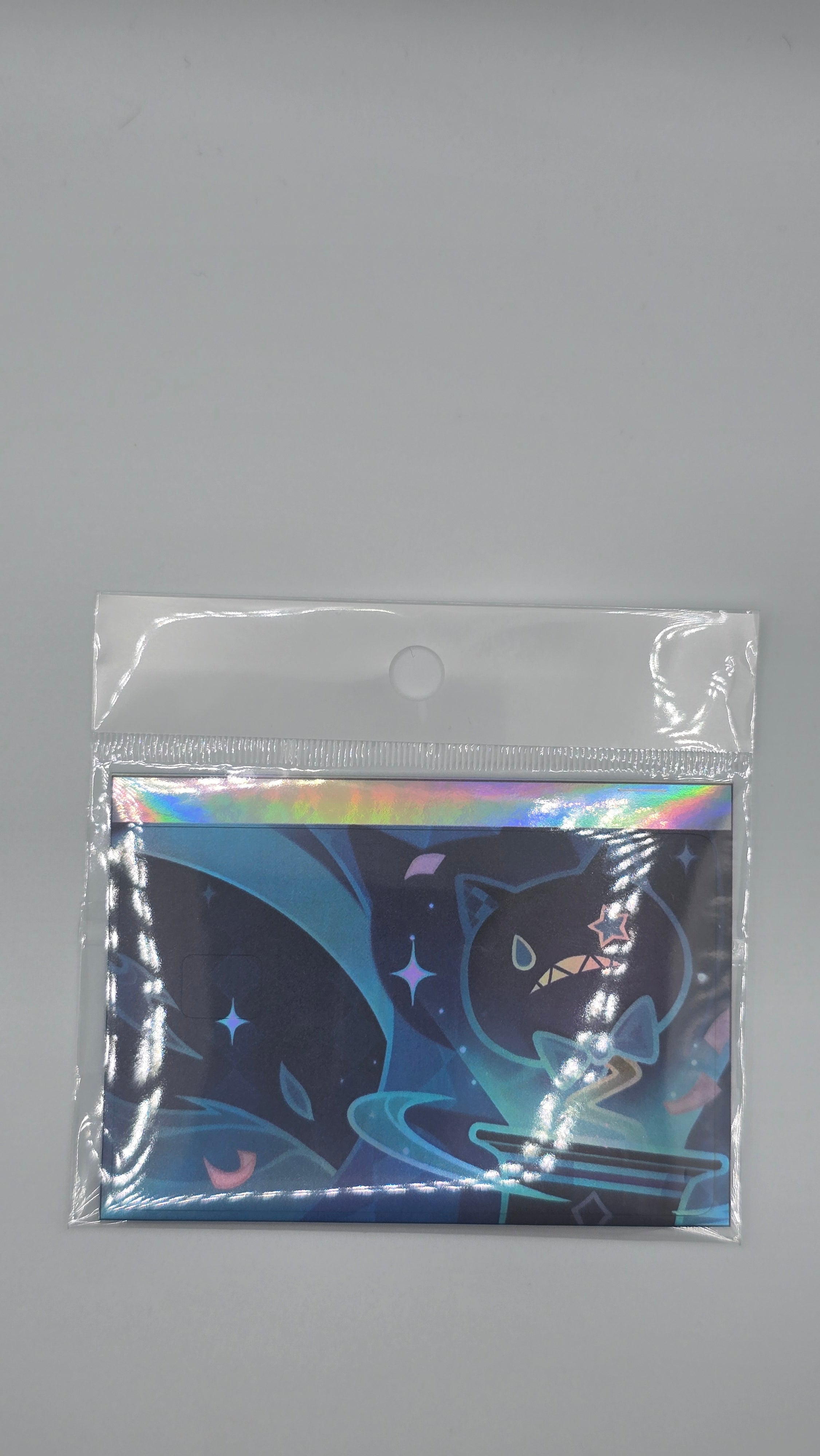 🎩🌪️ Lynette (Holographic Edition)